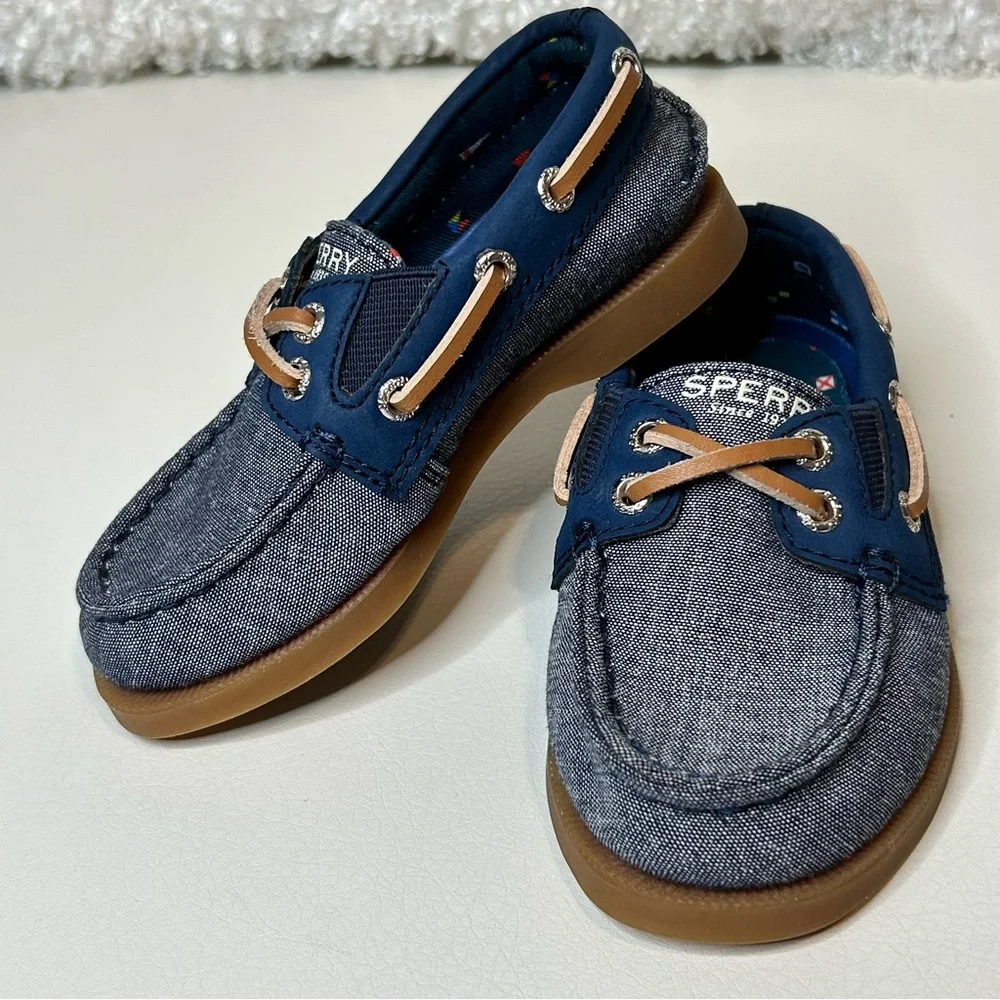 COPY - Kids Sperry Top-Sider denim chambray boat deck shoes like new Size 7 AO …